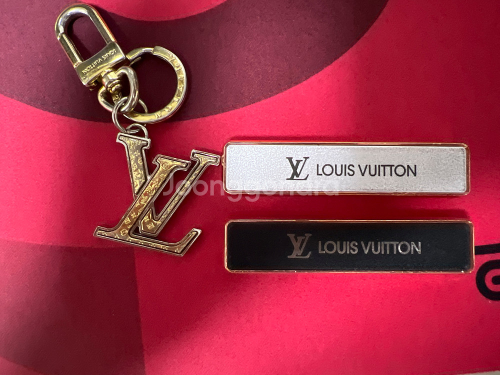 루이비통 정품 라이터 블랙/실버 2종 + LV 키링--0