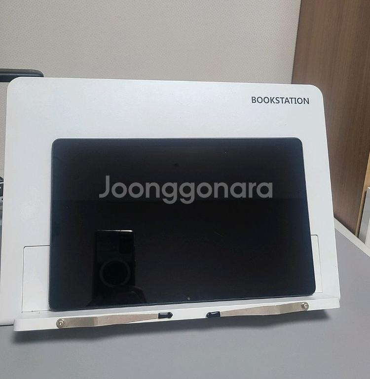 BOOKSTATION 독서대 겸 태블릿 거치대와 휴대폰--2