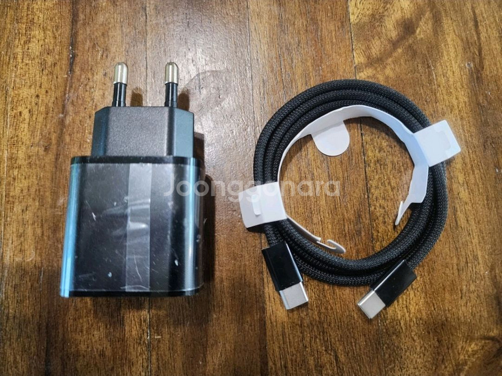 USB-C 타입 초고속 충전 지원 충전기 새상품--1