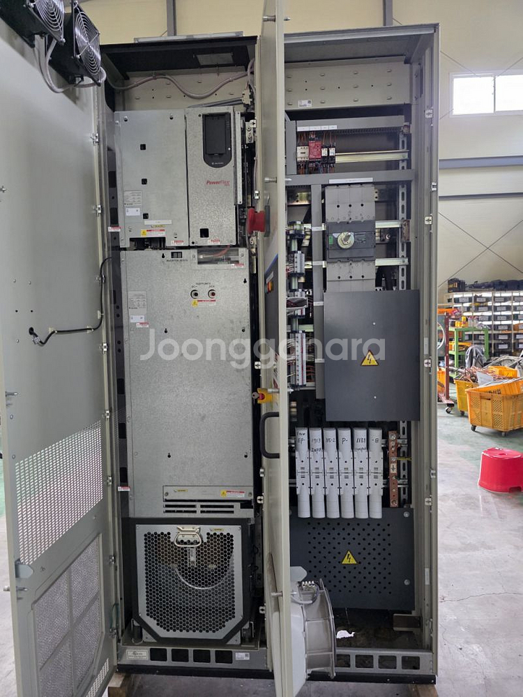 Allen-Bradley PowerFlex755배전함--3