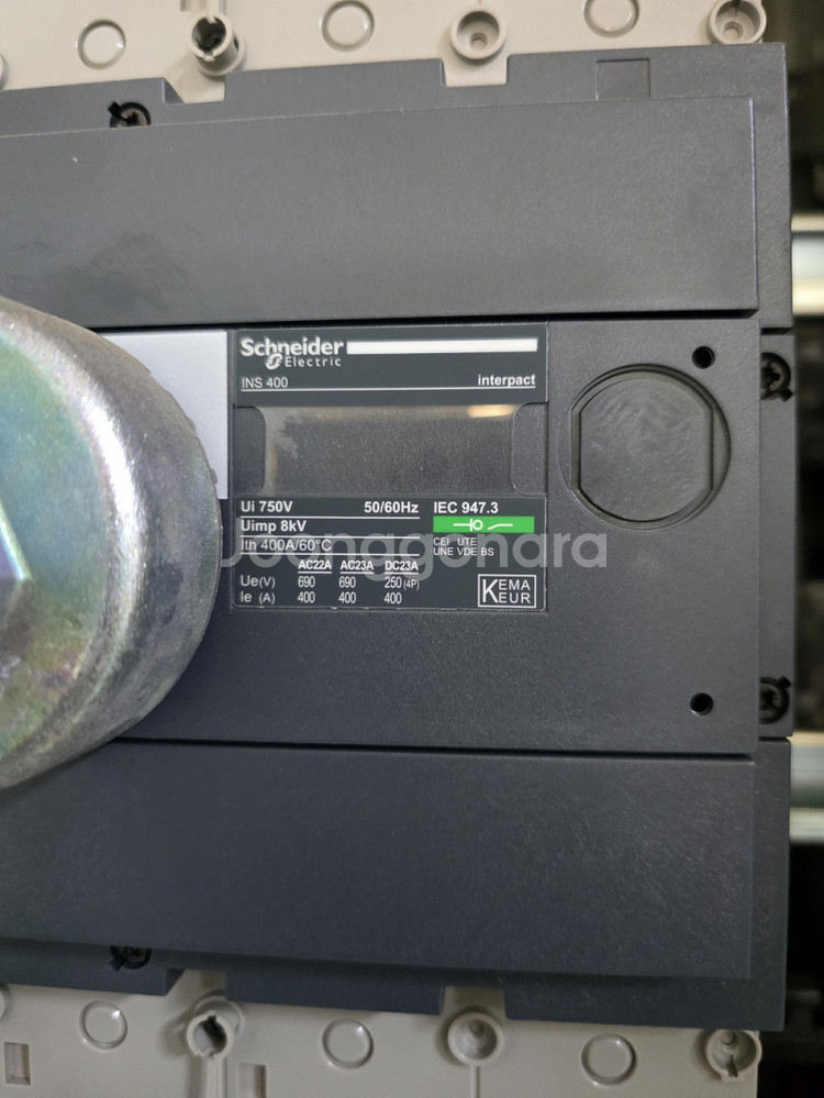 Allen-Bradley PowerFlex755배전함--9