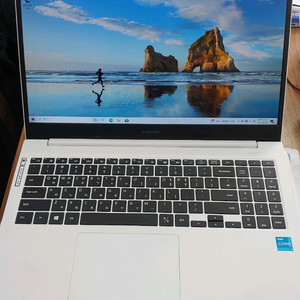 삼성노트북 (nt550xda). i3. 11세대