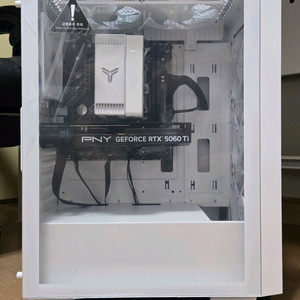 PNY 지포스 RTX 5060 Ti OC D7 8GB