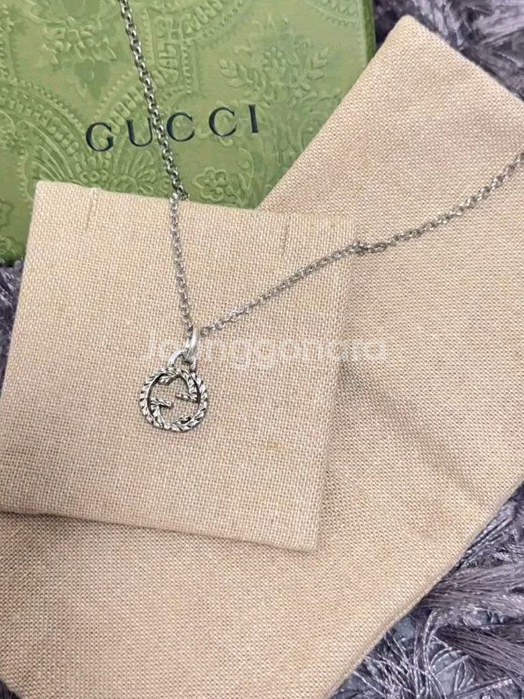 구찌 G 펜던트 목걸이--1