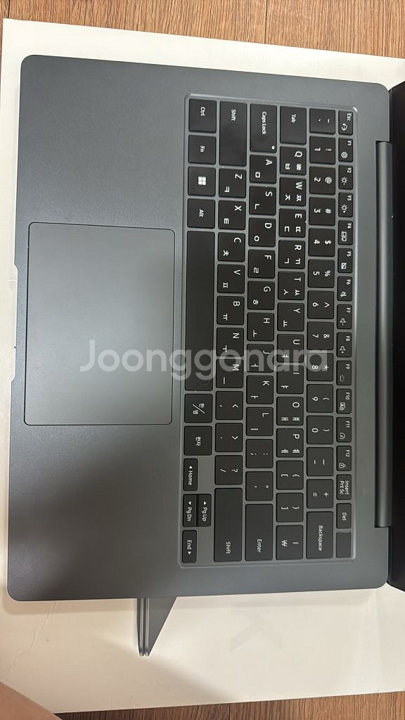 갤럭시북3프로 nt940xft 1테라 팝니다--6