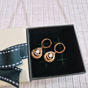 로이드 18k 귀걸이
