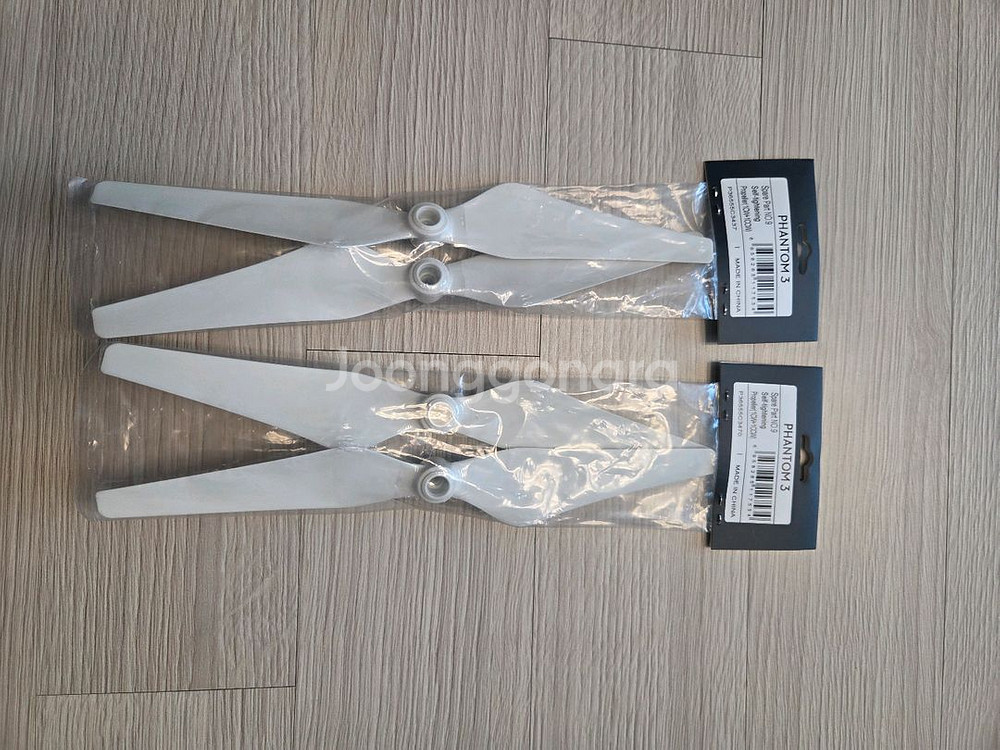 DJI 팬텀3 정품 프로펠러 날개 1세트--0