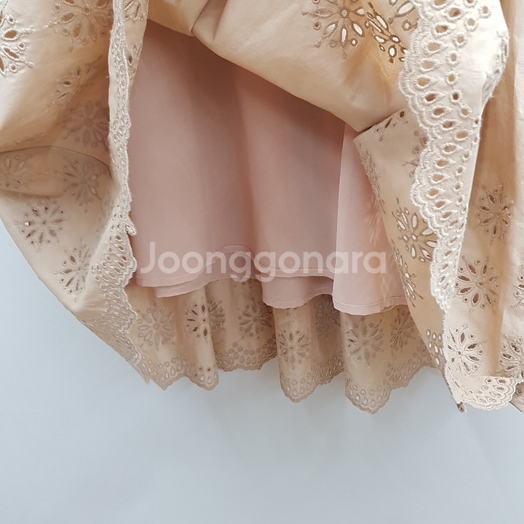 한섬 SJSJ 2024 아일렛 패턴 칼라 원피스 XS--4