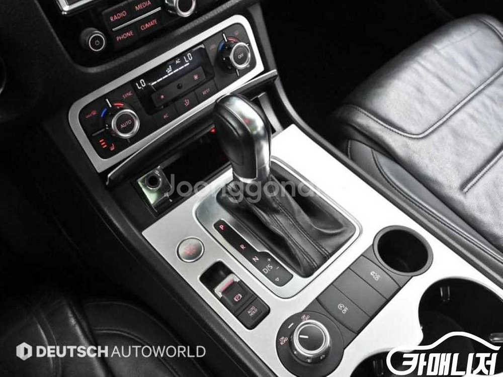 [폭스바겐]뉴 투아렉 V6 3.0 TDI 블루모션 #앱--8