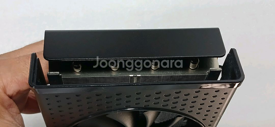 xfx rx7700xt 12gb--6