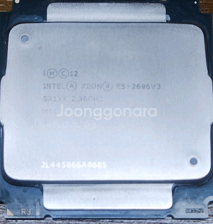 제온 E5 2696 V3 CPU--0