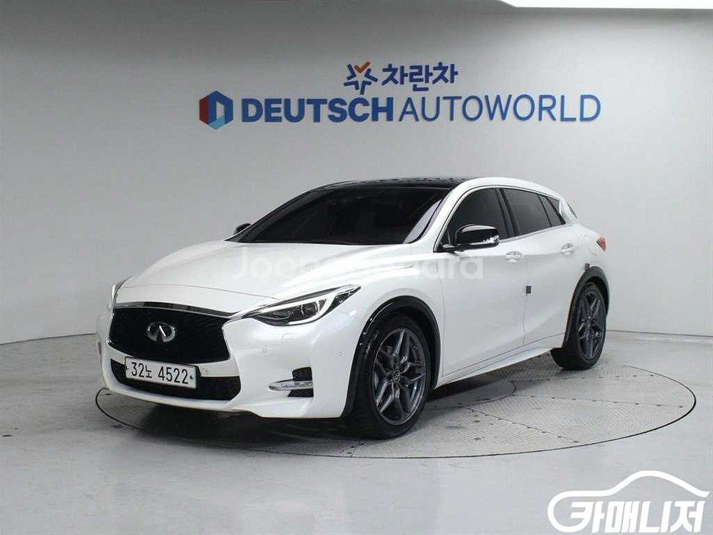 [인피니티]Q30 2.0 스포츠 에센셜 (5인승) #앱--0