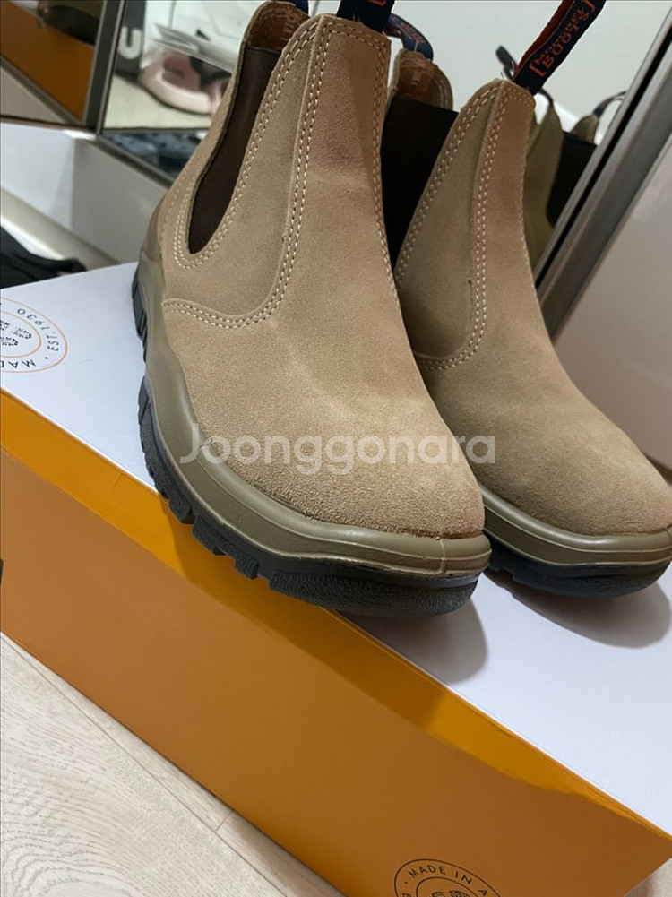 몽그렐 스틸있는 안전화 새상품 사이즈 미스로 판매합니다--0