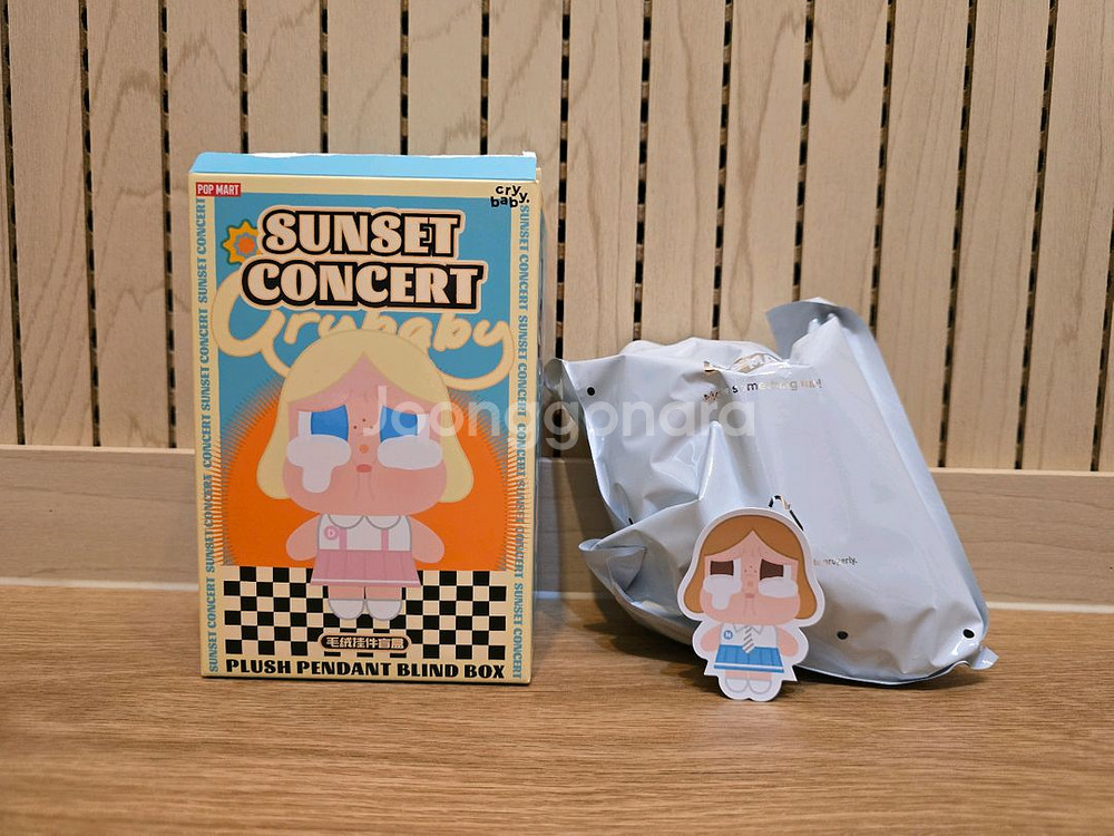 크라이베이비 선셋 콘서트 시리즈 인형 키링--0