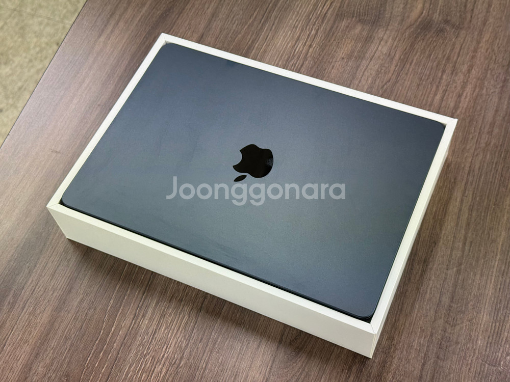맥북에어 M2 16gb--0