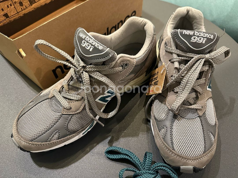 뉴발란스 991 Made in UK 한정판(W9사이즈)--1