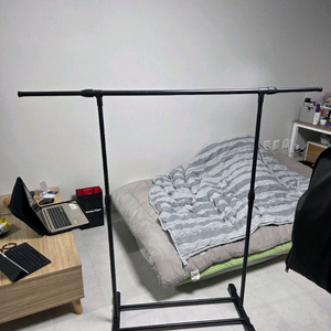 블랙 옷걸이 행거 (가로 130 높이 130)