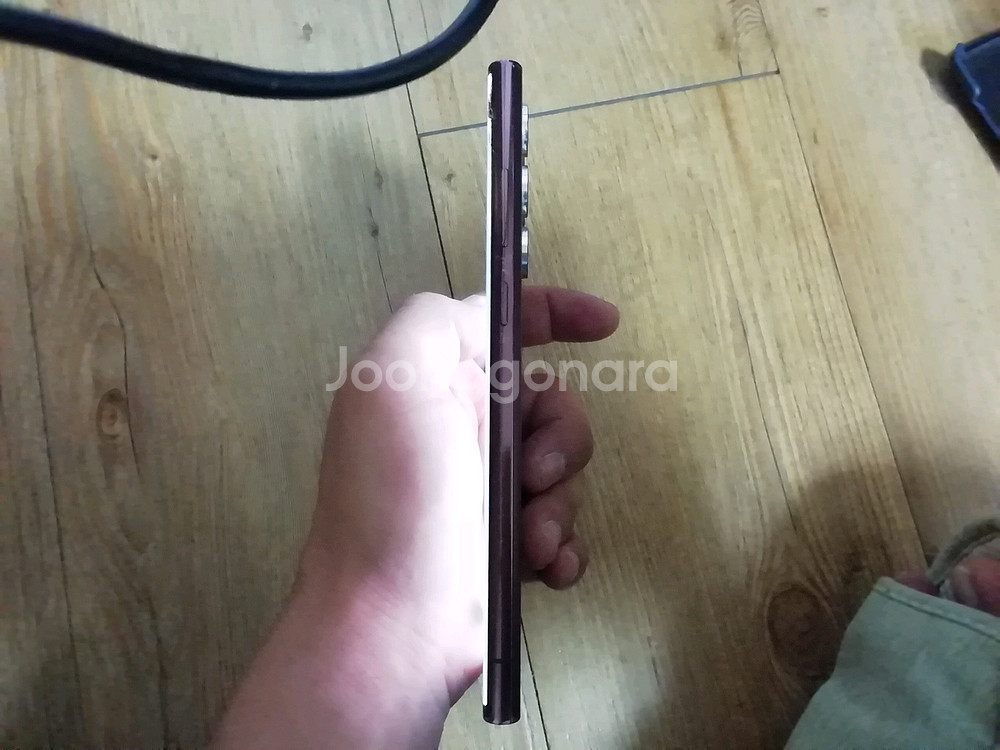 갤럭시S22 울트라 256GB 버건디 B 급 판매 해요--3