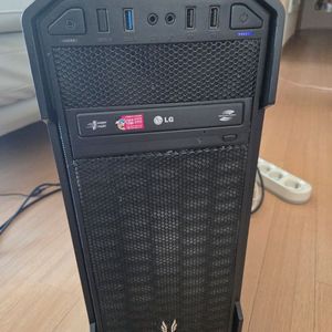 데스크탑 본체 (i5-4460 / RAM 16GB /