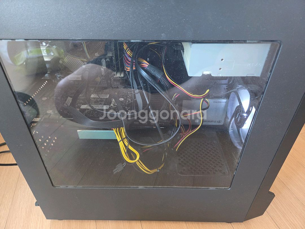 데스크탑 본체 (i5-4460 / RAM 16GB /--2
