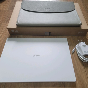 LG 그램 프로 16인치 Ultra5