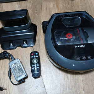 삼성 CycloneForce 로봇청소기 - 1001