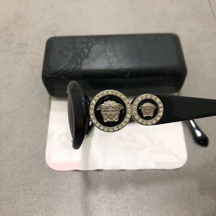 베르사체 메두사 오발 큐빅 이태리 선글라스 이미지
