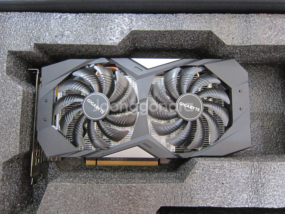 기가바이트 RTX 2060 UDV OC D6 6GB--0