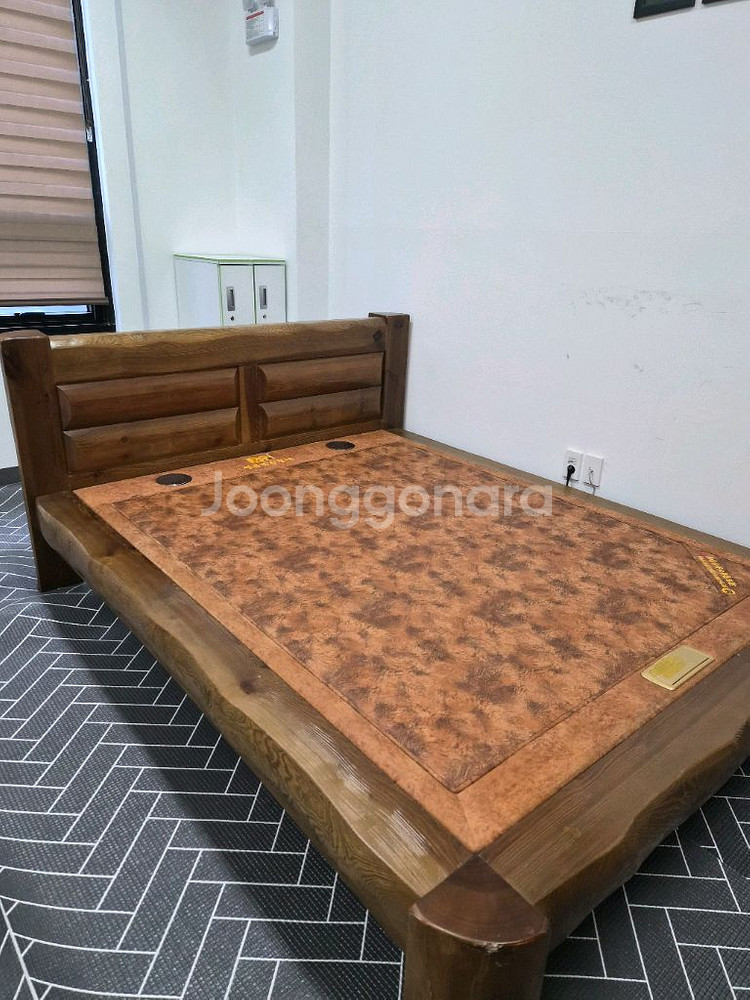흙고을 생흙참숯침대 판매합니다.--0
