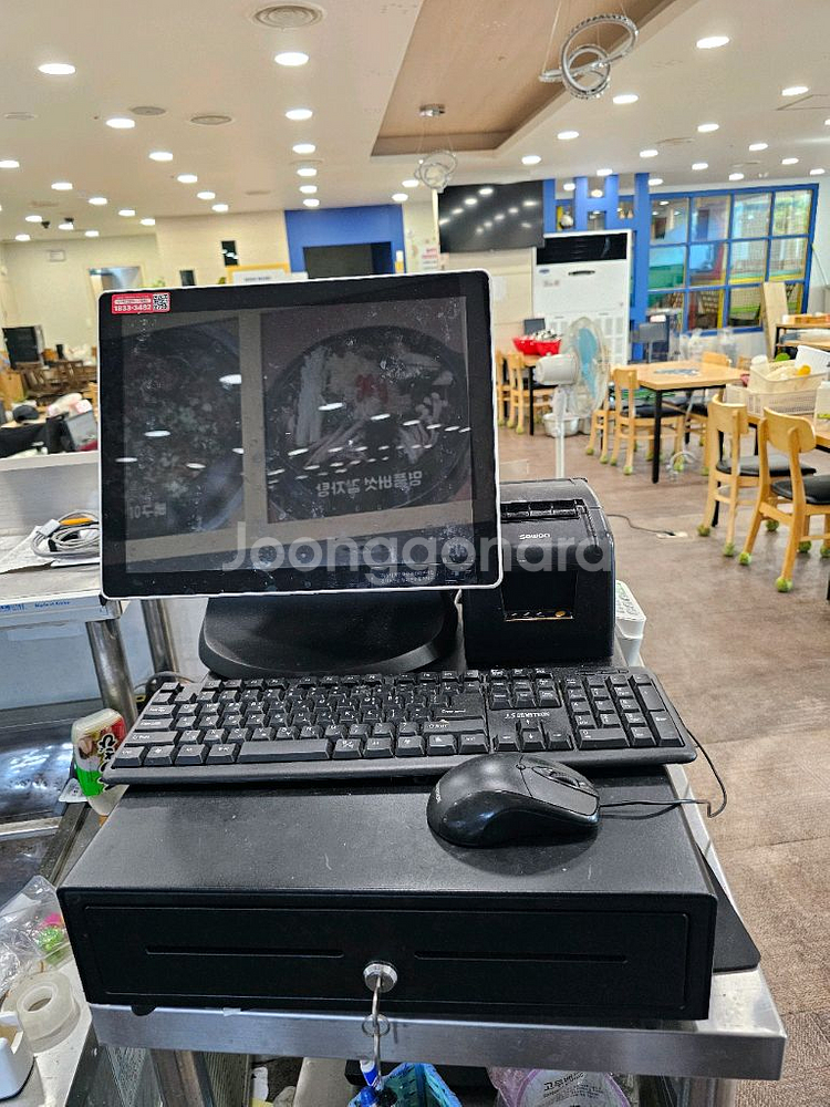 브이디컴퍼니 로봇과 테이블오더--1