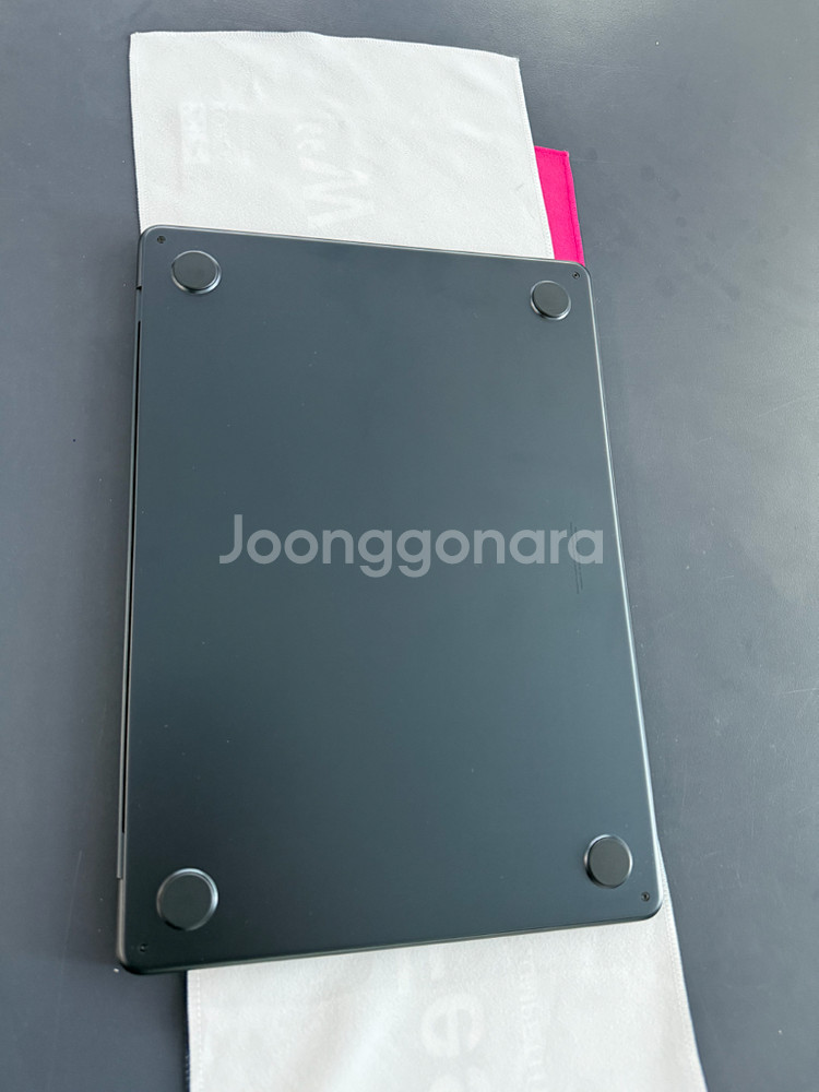 MacBook Air M2 13.6인치 정품 매직마우스--2