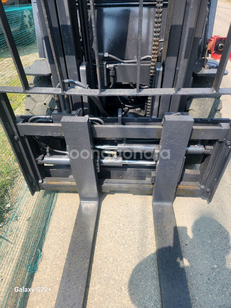 두산디젤지게차 3톤 D30S-3 판매--4