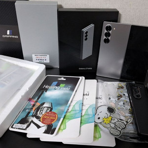 갤럭시 Z 폴드6 실버 SK 512 (삼케플 가능)