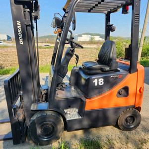 두산디젤지게차 프로5 1.8톤 12년식 3단 자동발