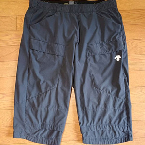 데상트 듀얼리스 7부 팬츠 100 DESCENTE