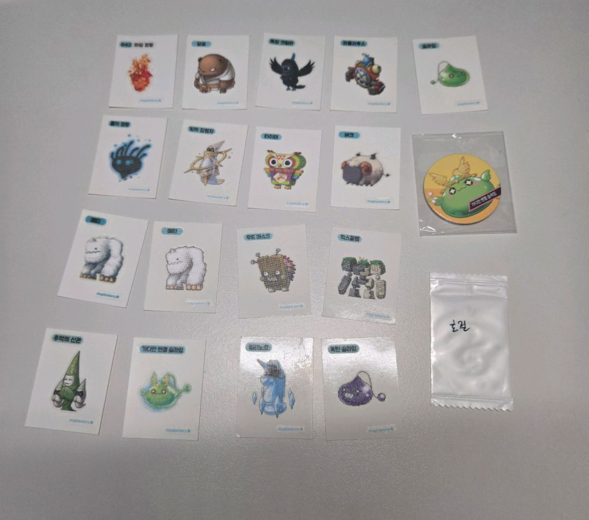 메이플 띠부씰 쿠키런 띠부씰 카드 딱지 이미지