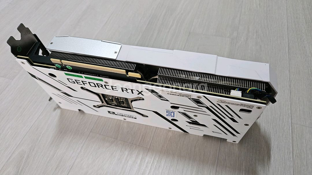 RTX 3070 EX WHITE GALAX OC--1