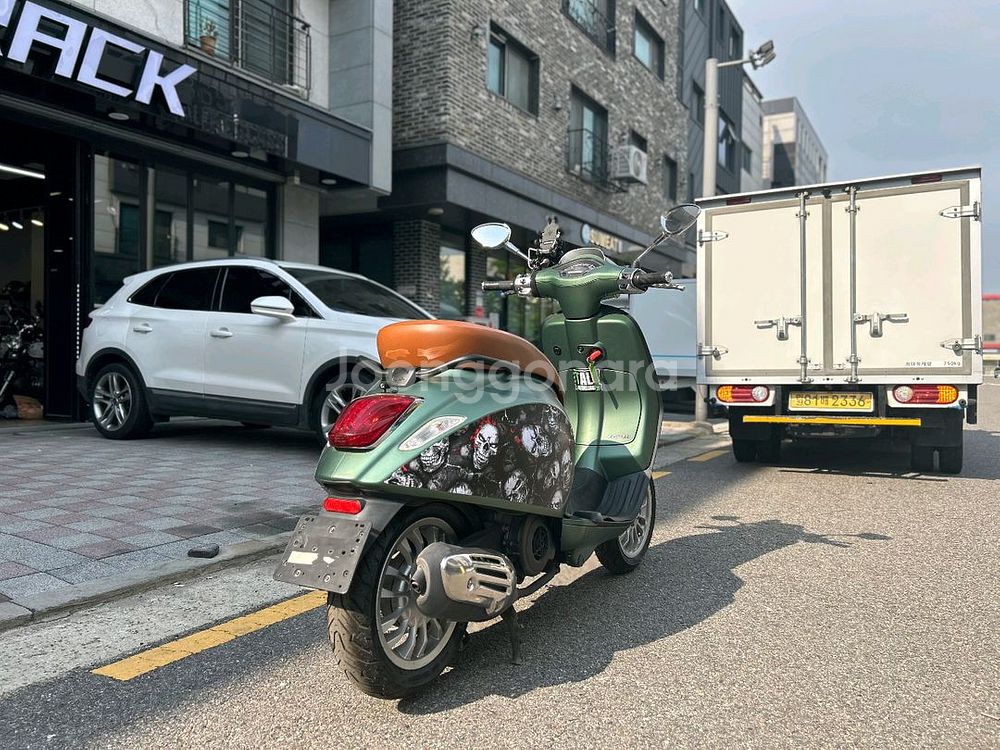 베스파스프린트125abs18년 1만km 2ch블박차량--3