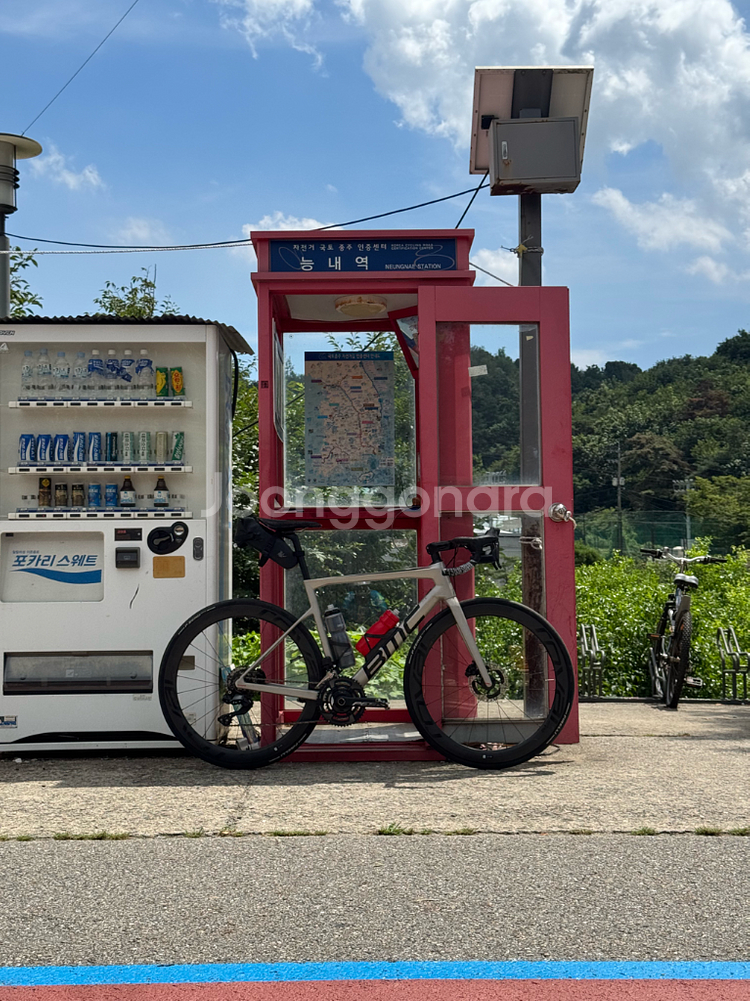 BMC 팀머신 SLR FIVE 2023 105 di2--2