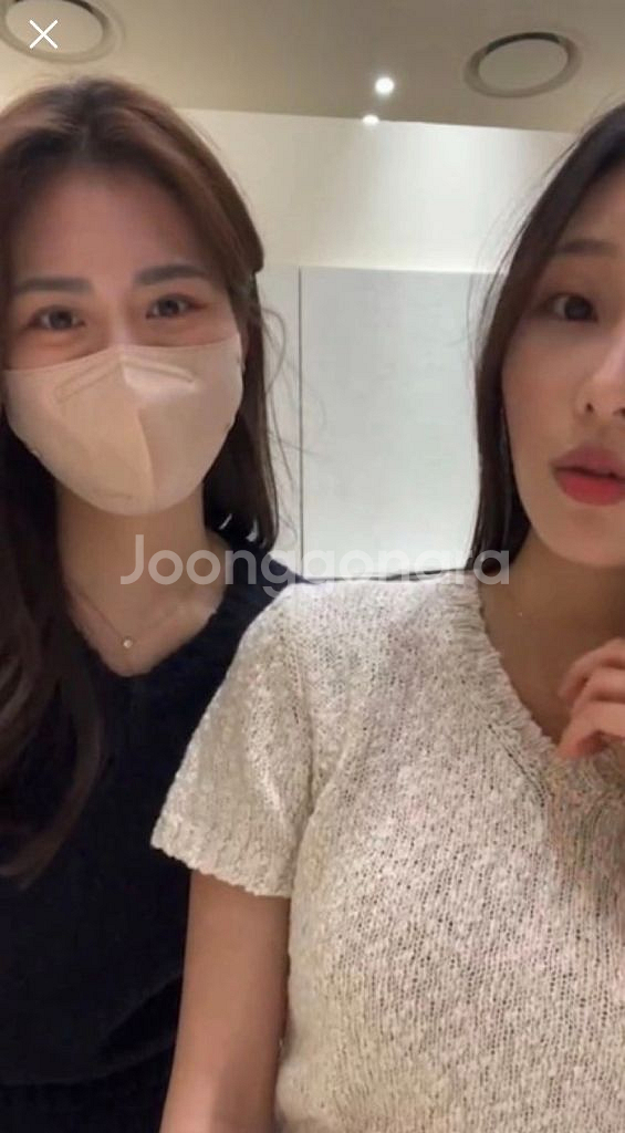 시에 sie 무이 브이넥 하프 니트 F 핑크--4