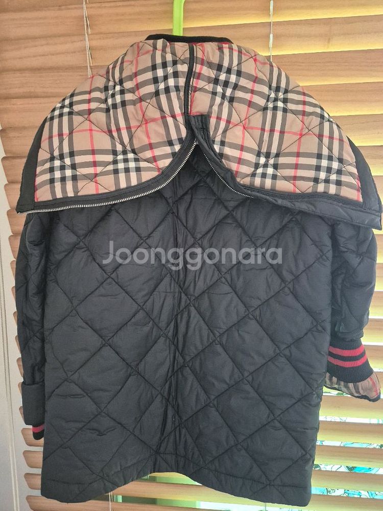 10y버버리 퀼팅자켓 판매해요--3