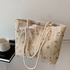 꽃무늬 라탄 토트백 숄더백