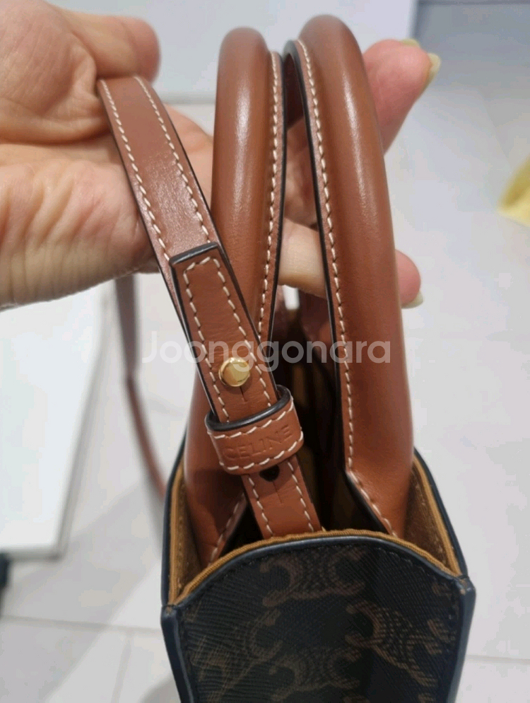 셀린느 미니버티컬 카바스--3