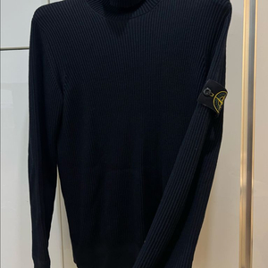 24fw 스톤아일랜드 터틀넥니트 (새상품급)