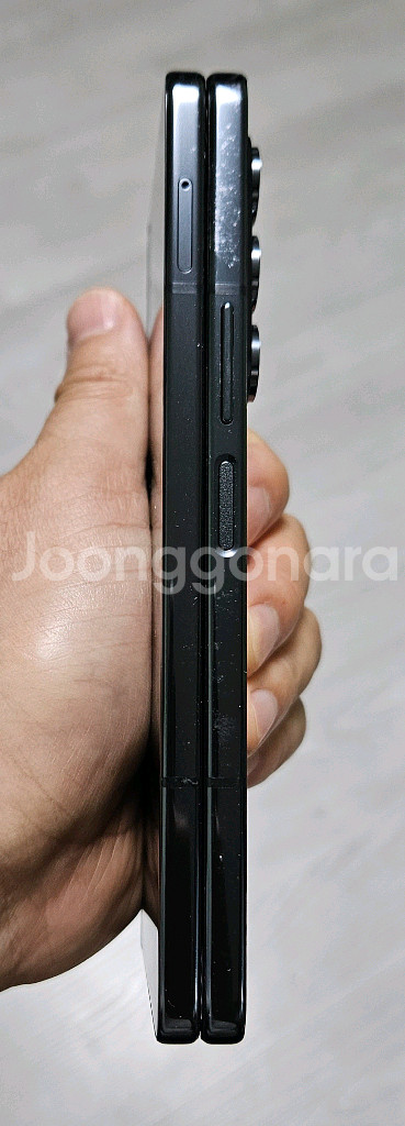 갤럭시 Z폴드5 블랙 256GB 싸게 팝니다.--6