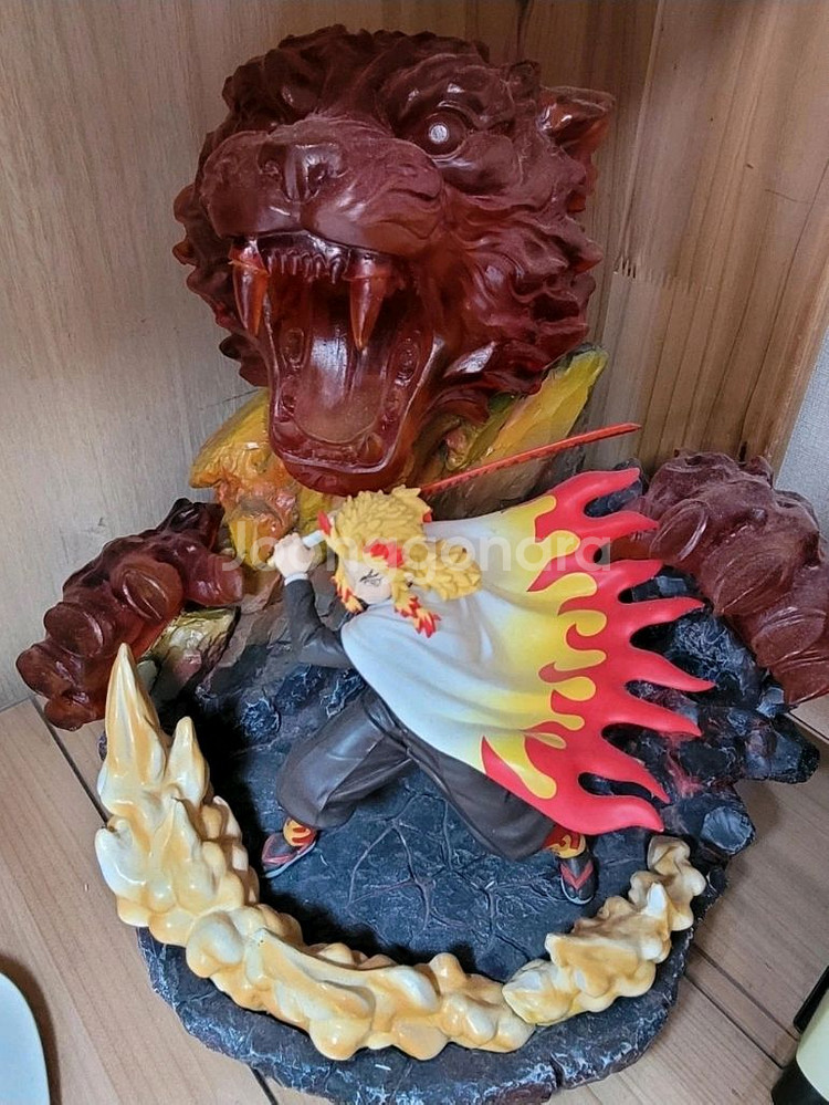 귀멸의칼날 렌고쿠 피규어--3
