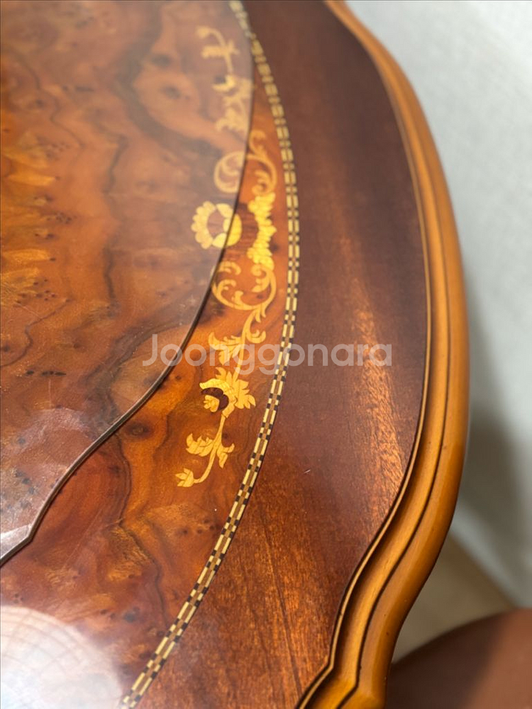 앤틱 원목 식탁+의자 세트--5