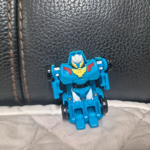 또봇 미니 에볼루션Y