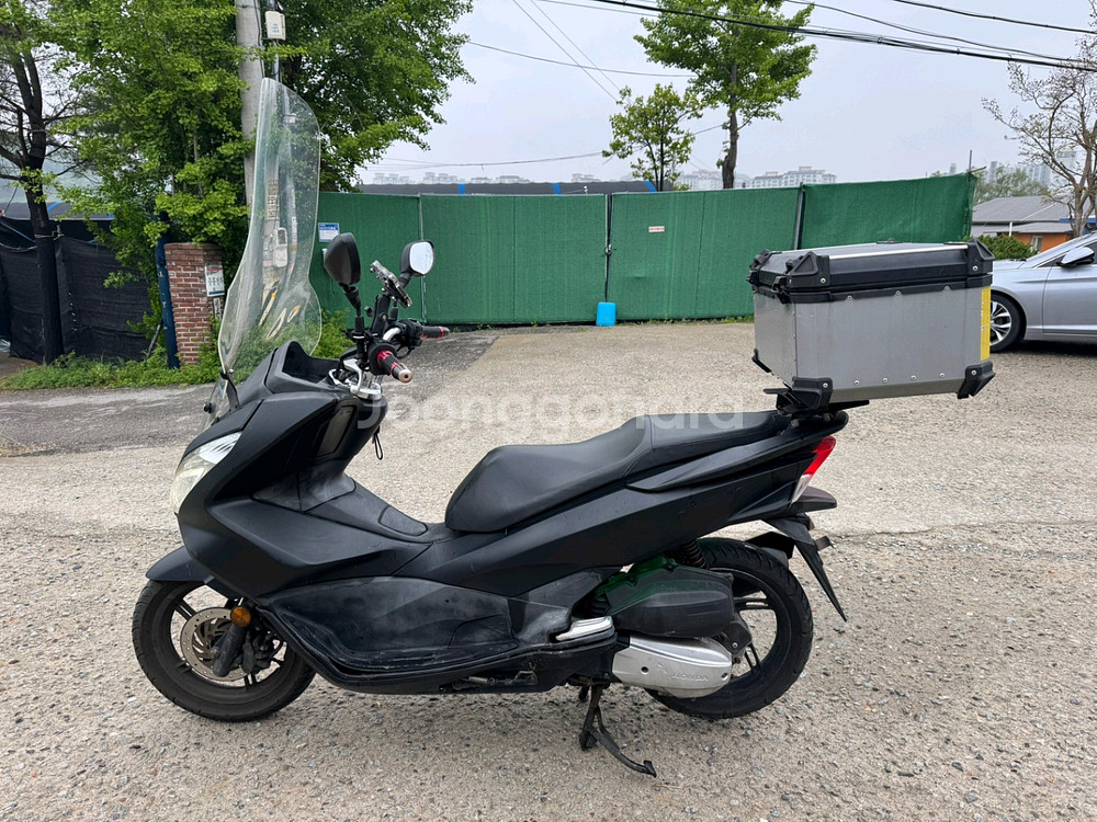 혼다 pcx125 16년 팝니다--3