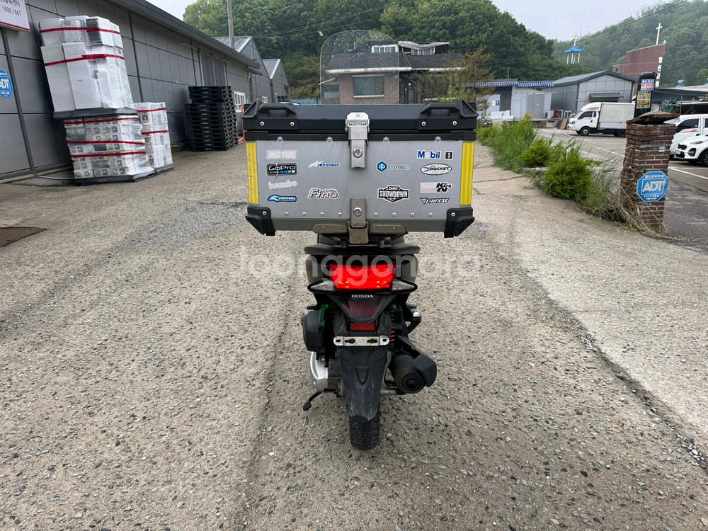 혼다 pcx125 16년 팝니다--6